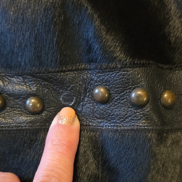 Cache Vintage Black Leather Jacket with Studs and Fur Sz 12 - Picture 8 of 14